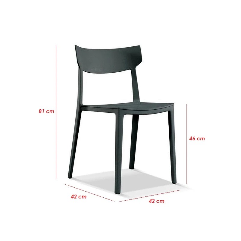 Sedia Amalfi  in polipropilene in vari colori per interno o esterno versatile